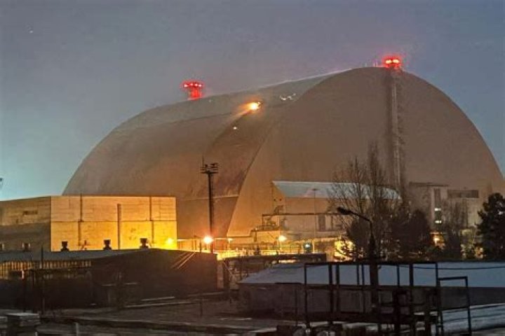 Does Chernobyl glow in the dark?