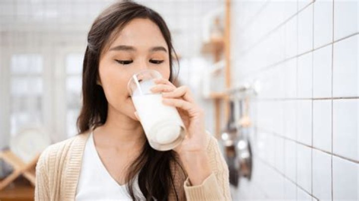 Does drinking milk help quit smoking?