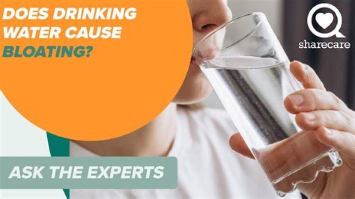 Does drinking water help with gastroparesis?