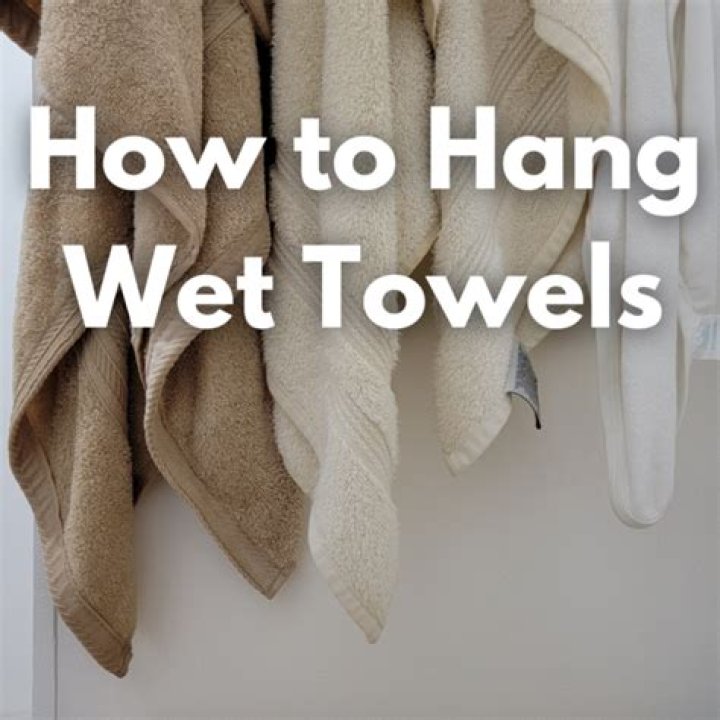 Does hanging wet towels to cool room?