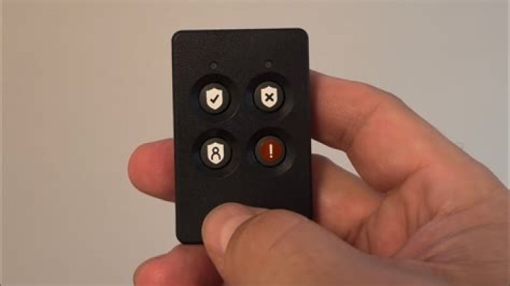 Does Home Depot program key fobs?