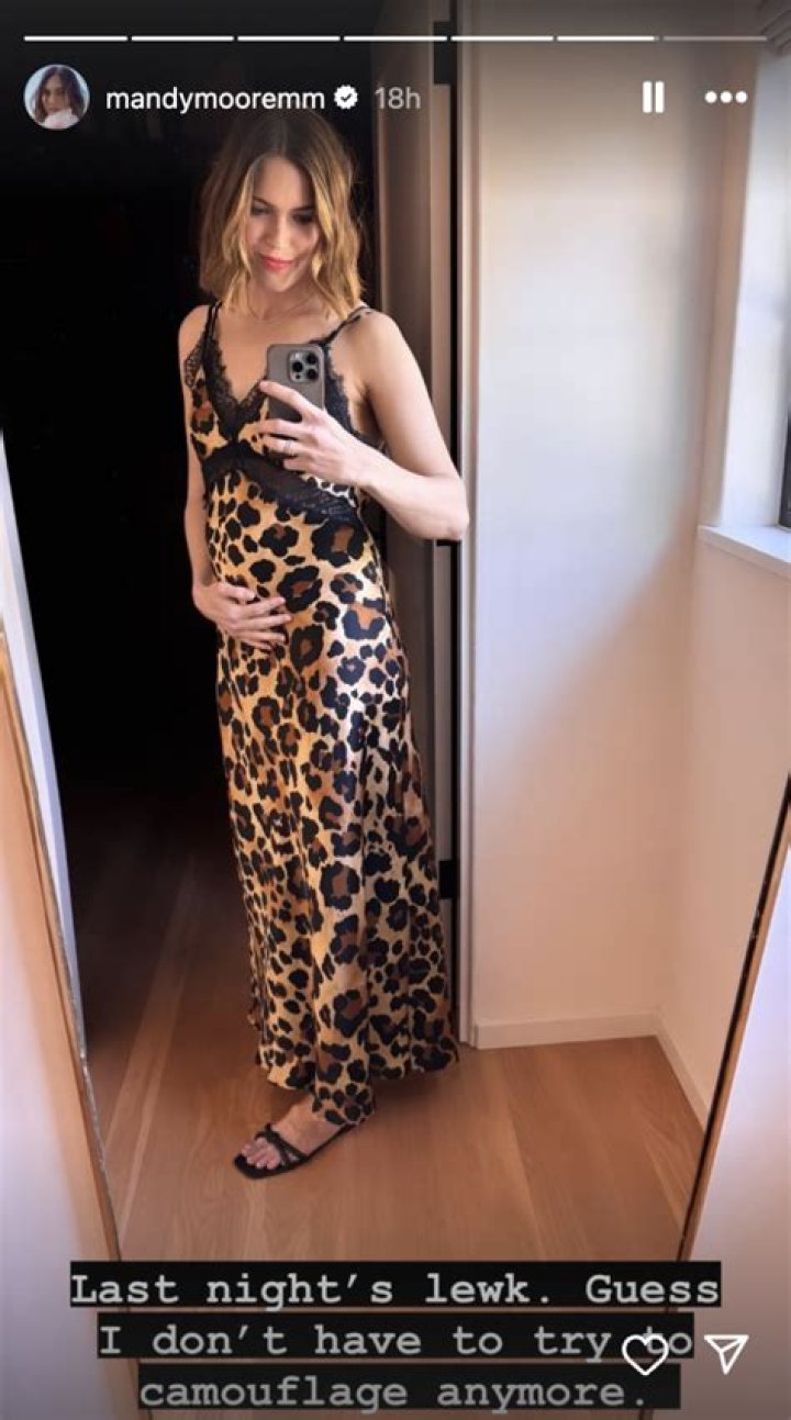 Does Lip get Mandy pregnant?