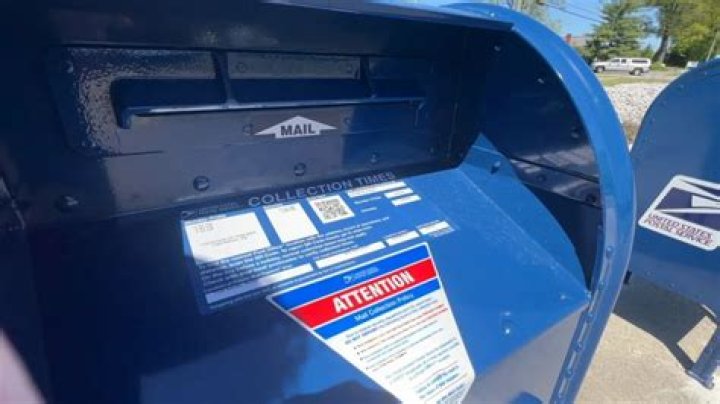 Does USPS scan all mail?