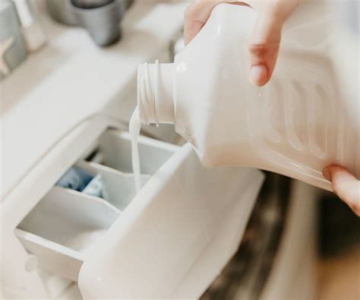Does washing machine need special detergent?
