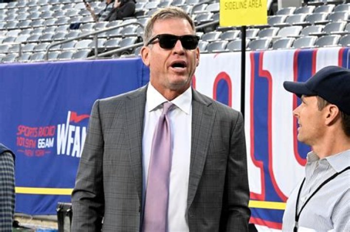 Has Troy Aikman been divorced?
