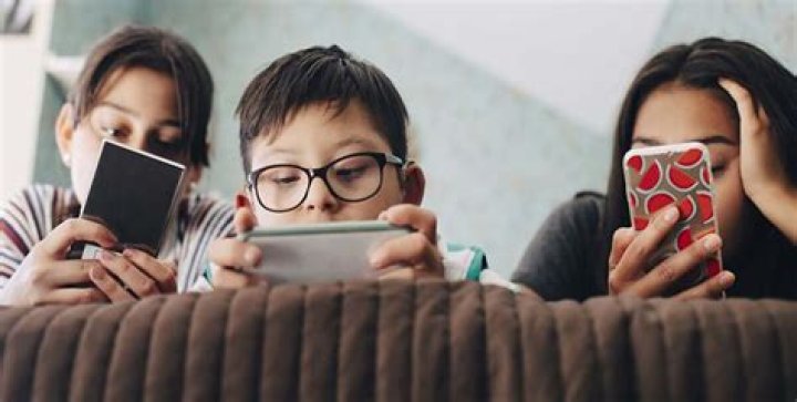 How can I see everything on my child's iPhone?