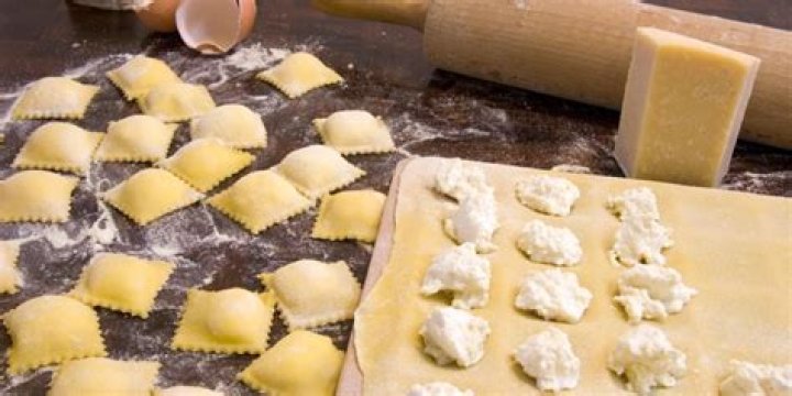 How do I cook thawed ravioli?