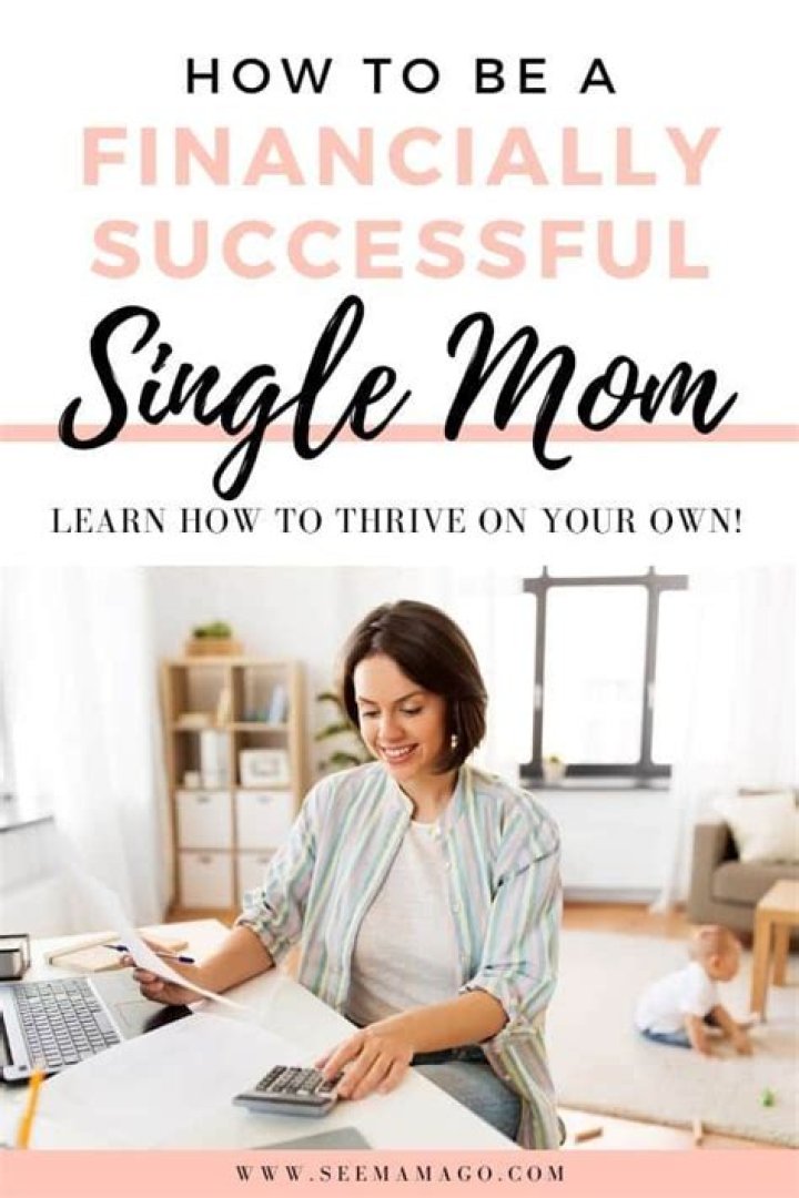How do single moms survive financially?