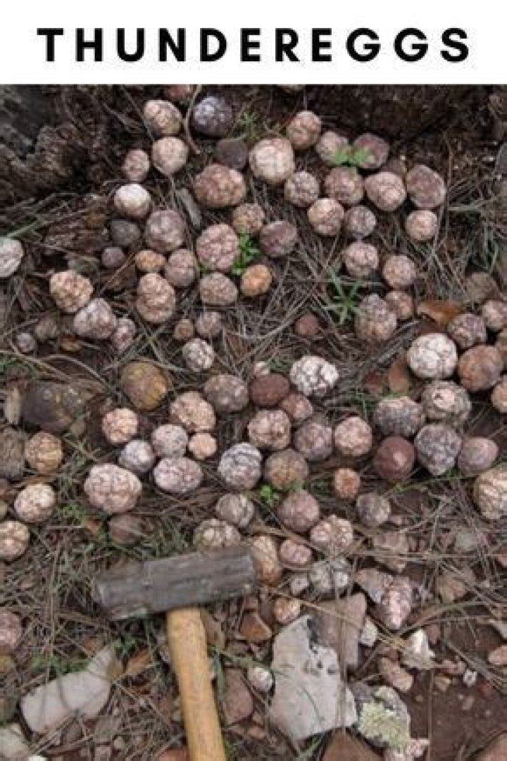 How do Thundereggs form?