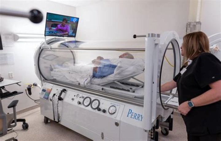 How do you qualify for hyperbaric oxygen therapy?