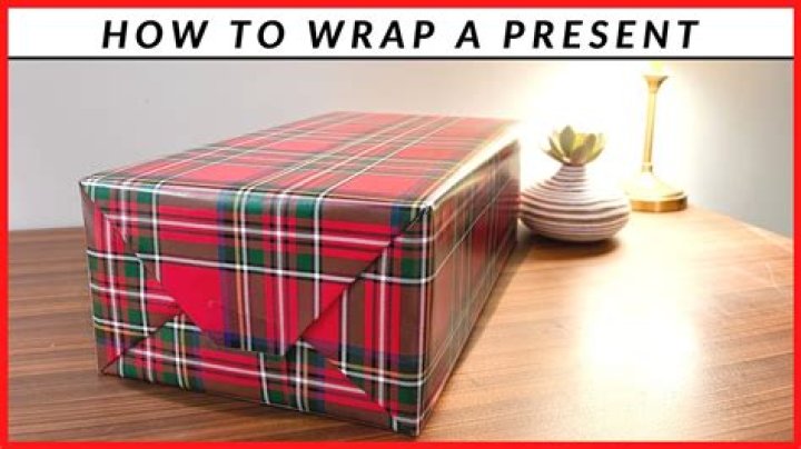 How do you wrap a lamp?