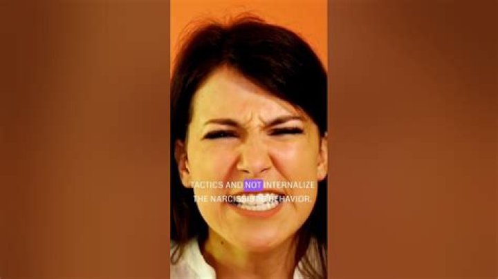 How does a narcissist break up?