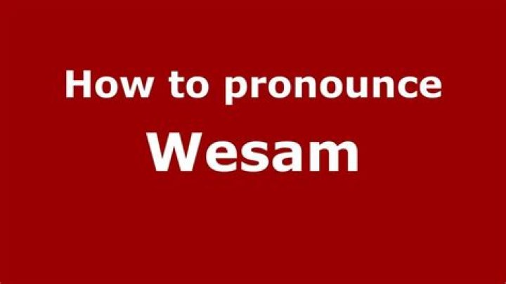 How does Devoin pronounce his name?