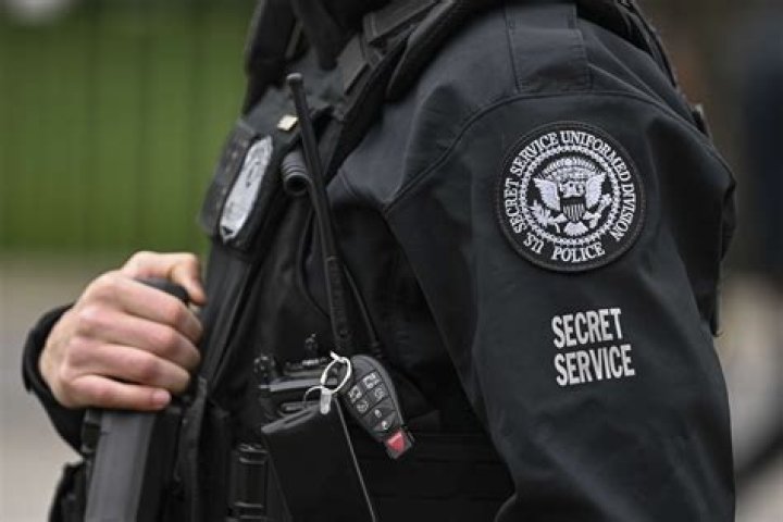 How long do Secret Service agents serve?