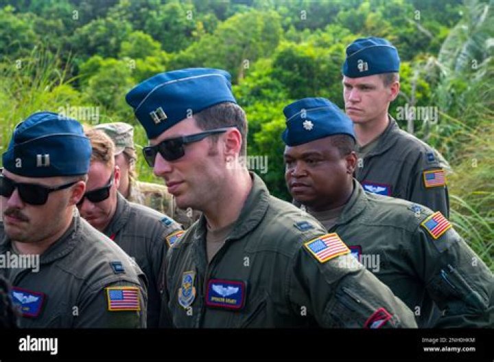 How long is Air Force SERE?