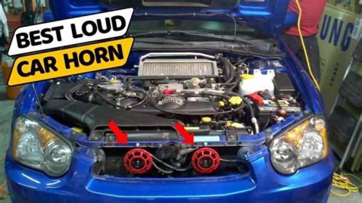 How loud is a F1 car?