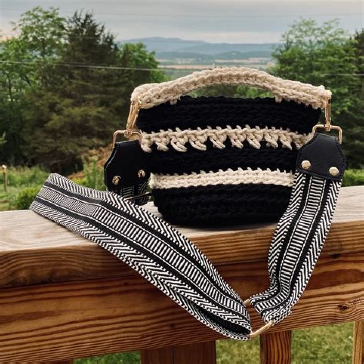 How many netherweave are in a bag?