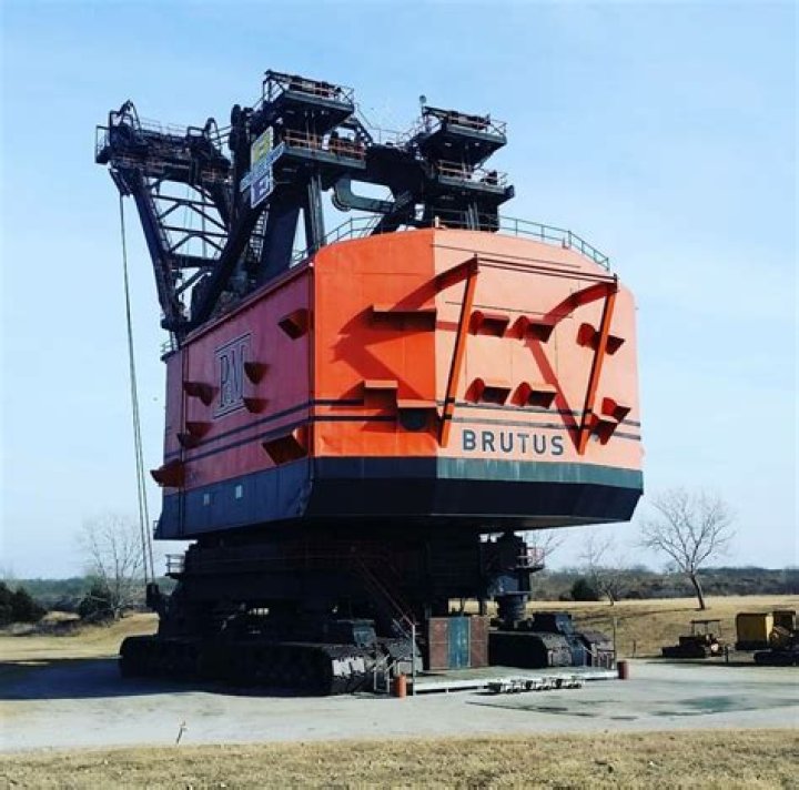 How much did Big Brutus weigh?