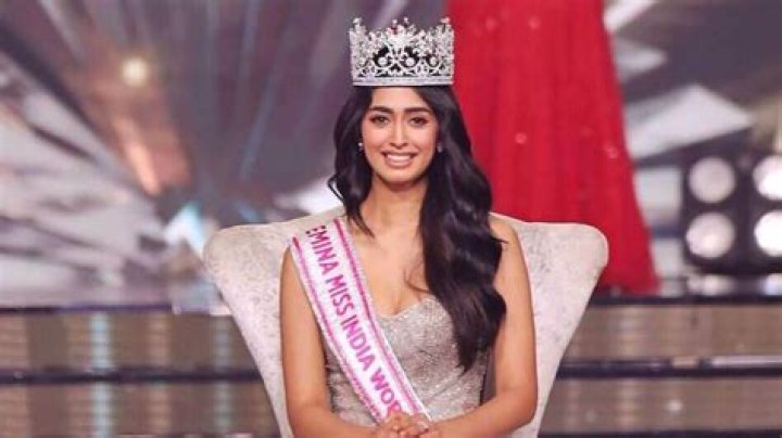 How much does it cost to participate in Miss India?