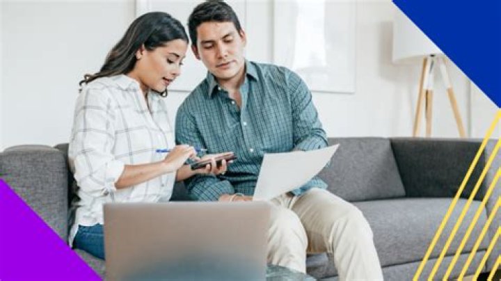 How much should I put aside for taxes 1099?