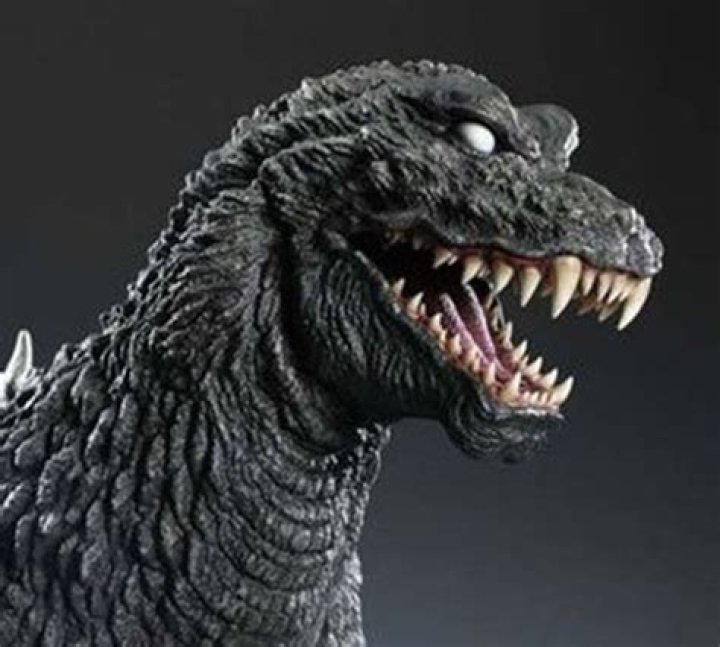 How much teeth does Godzilla have?