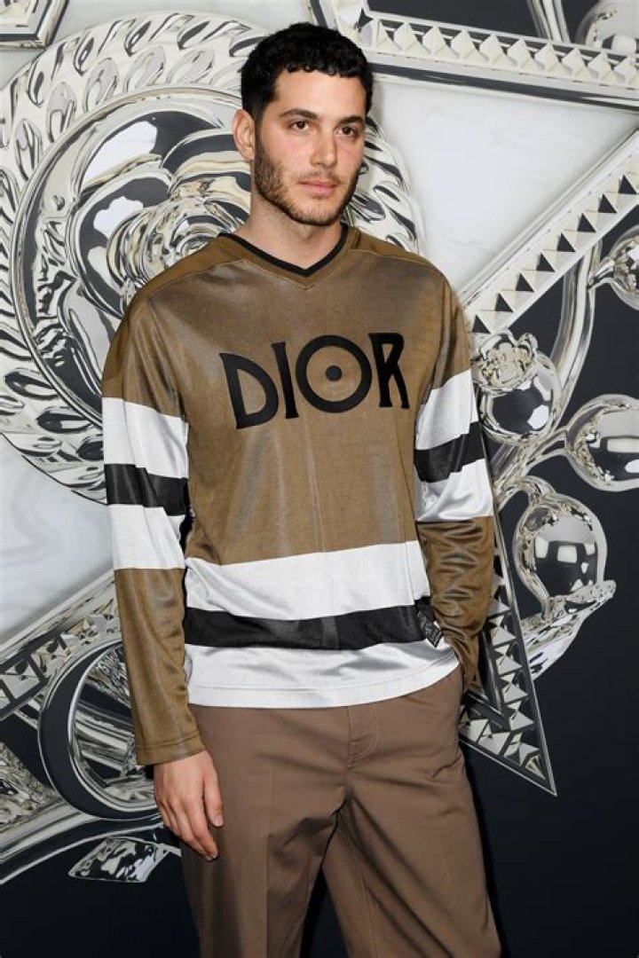 How old is Fai Khadra?