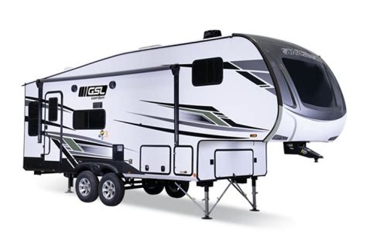 How safe are 5th wheel trailers?