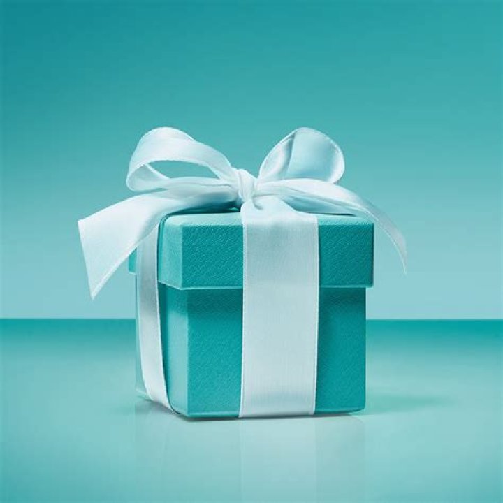 Is Aqua the same as Tiffany Blue?