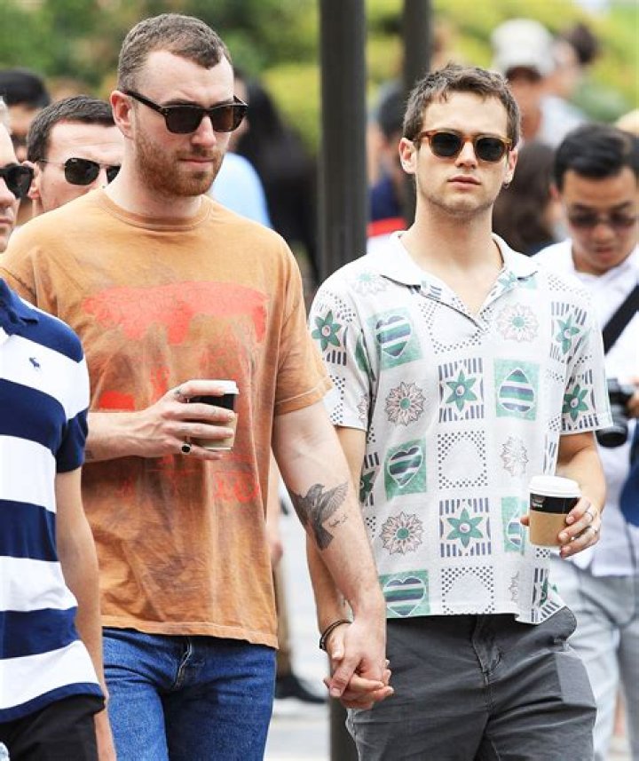 Is Brandon Flynn married to Sam Smith?