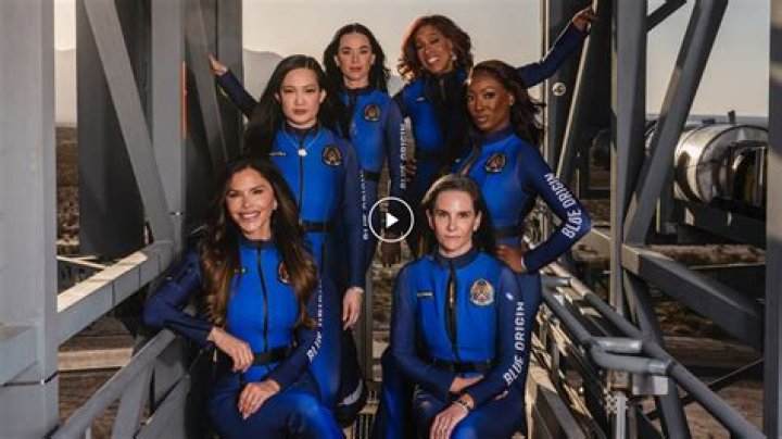 Is Chris Gayle rich?