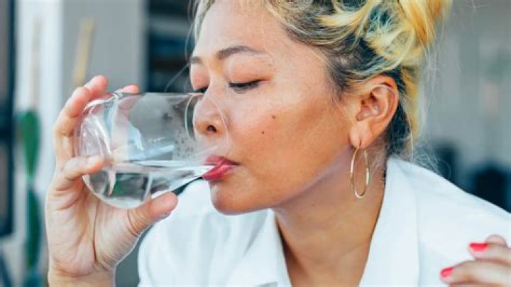 Is drinking iced tea the same as drinking water?