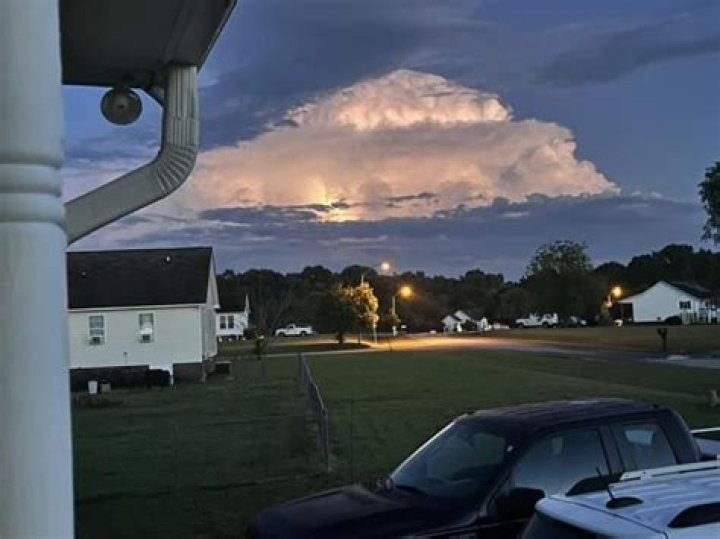 Is heat lightning a real thing?