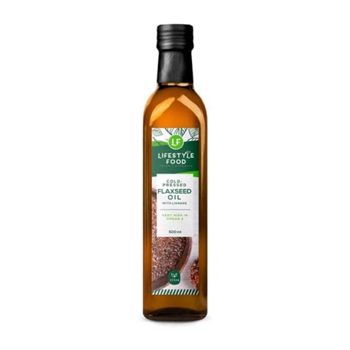 Is hemp oil the same as flaxseed oil?