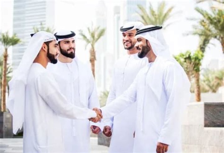 Is it disrespectful to wear a Hamsa?