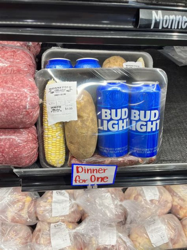 Is it OK to burn egg cartons?