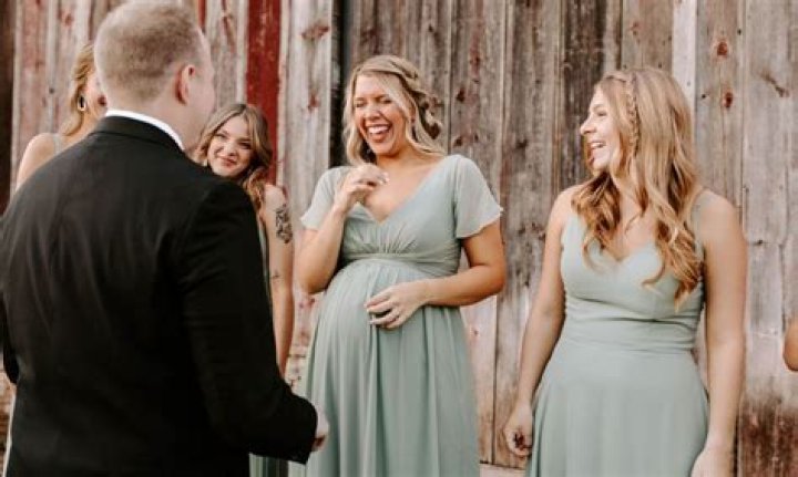 Is it rude to be a pregnant bridesmaid?