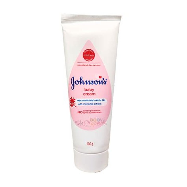 Is Johnson baby cream good for pimples?
