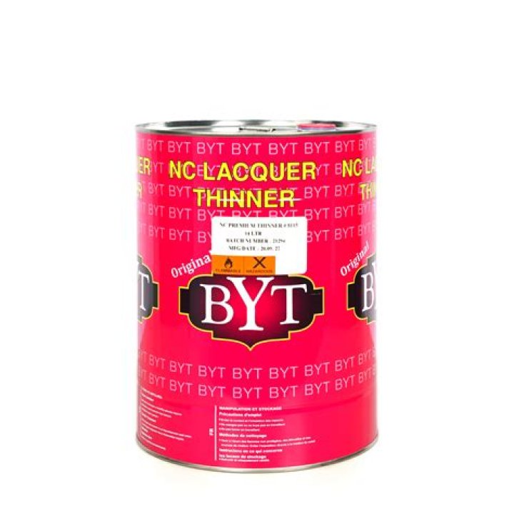 Is lacquer thinner and turpentine the same thing?