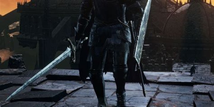 Is Lothric knight sword better than Uchigatana?