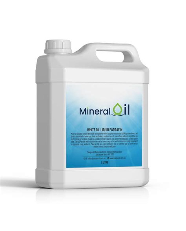 Is mineral oil glycerin?