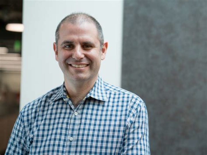 Is RN a good career?