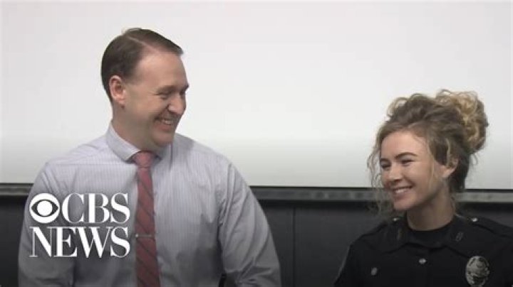 Is there a dating site for cops?