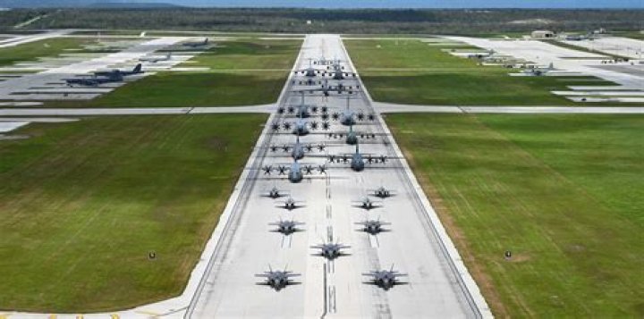 Is there a US Air Force base in Australia?