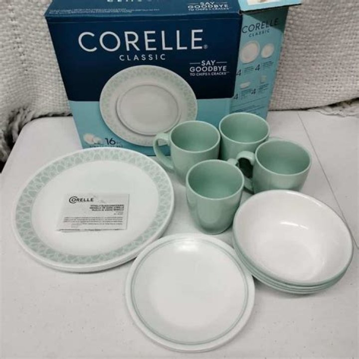 Is vintage Corelle microwave safe?