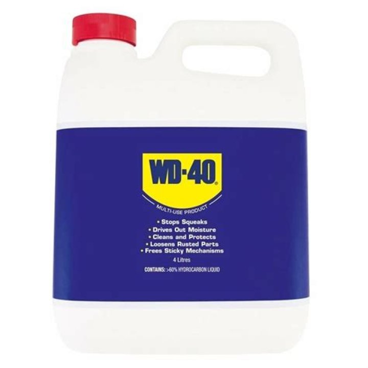 Is WD-40 a lubricant or degreaser?
