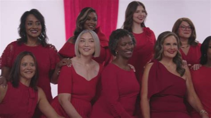 Should I wear red on a date?