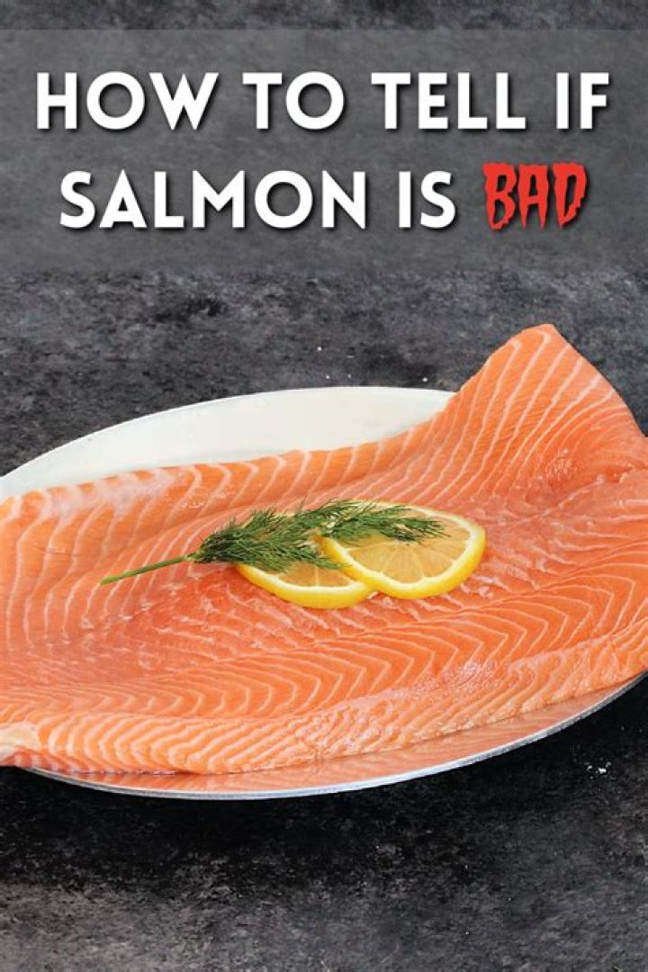 Should salmon smell fishy before cooking?
