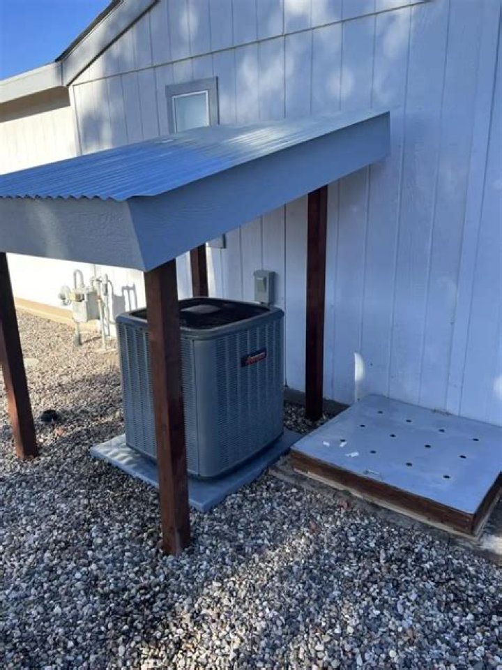 Should the outdoor AC unit be in the shade?