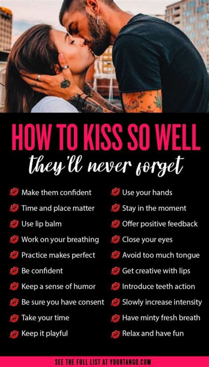 What are the signs that a woman wants to be kissed?