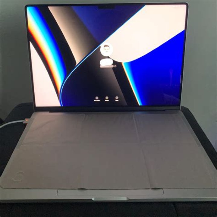 What can I use instead of lacquer thinner?